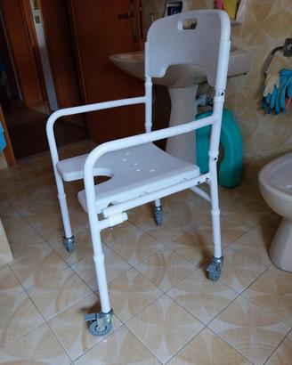 Sedia doccia per anziani con ruote marca HEALTH