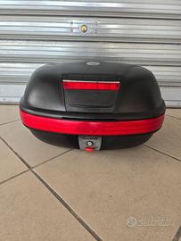 Bauletto moto GIVI grande con piastra di attacco