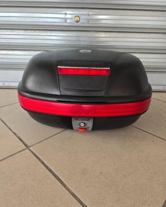 Bauletto moto GIVI grande con piastra di attacco
