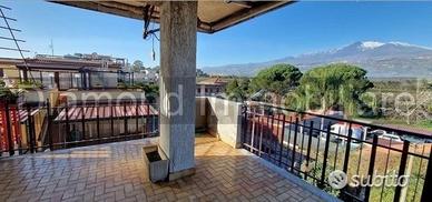 Bilocale con mansarda e garage a Sant'Anna