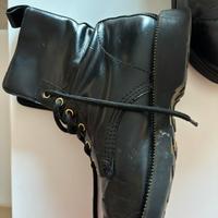 Anfibi in pelle Cult