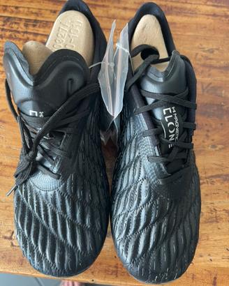 Scarpe calcio campo erba