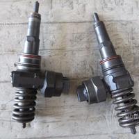 Iniettore pompa Golf Touran A3 A4 A6 2.0 TDI