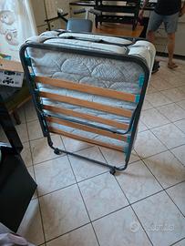 Letto singolo richiudibile 