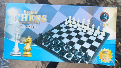 Gioco da tavolo: mini dama calamitata 