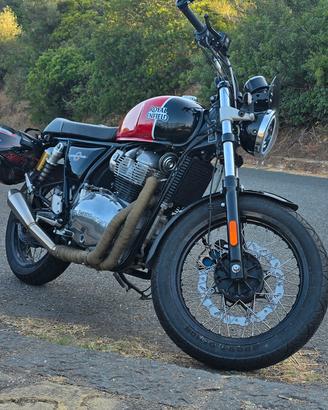 Royal Enfield Interceptor 650 cafè racer