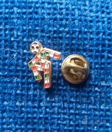 spilla Italia 90