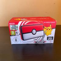 New Nintendo 2DS XL Pokeball Edition