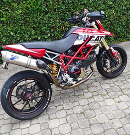 Ducati hypermotard 1100s