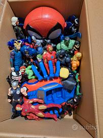 Scatolone Giochi Marvel e Dc