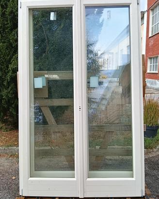 serramenti in legno doppio vetro nuove 