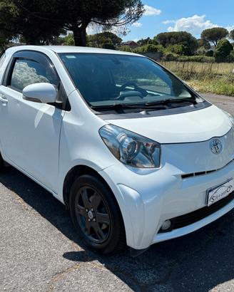 Toyota iQ 1.0 CVT Lounge AUTOMATICA SENSORI PARK E