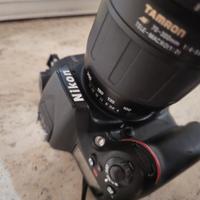 Nikon D7100 con regal obiettivo Tamron 70-300
-