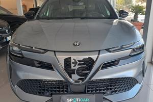 Alfa Romeo Junior 1.2 145 CV Hybrid eDCT6 Q4 Inten