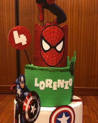Torta di compleanno scenografica