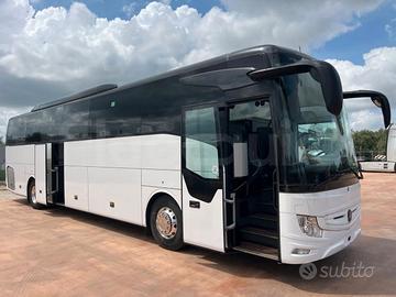 Mercedes-Benz Tourismo 2023