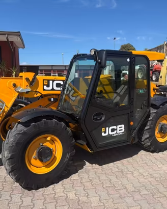 JCB TELESCOPICO 527-58 AGRIPLUS