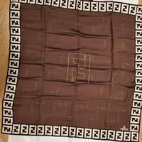 Foulard in seta Fendi