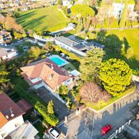 VILLA SINGOLA A GAVARDO