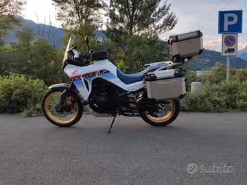 Honda Transalp 750