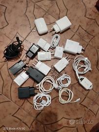 Stock accessori smartphone e dispositivi ele