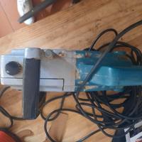 Motosega elettrica makita
