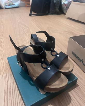 ZEPPE ESTIVE TAGLIA 40 + MIX OCCHIALI DA SOLE