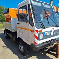 autocarro Multicar 4x4 inseribile