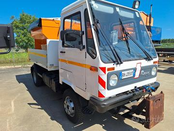 autocarro Multicar 4x4 inseribile
