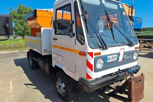 autocarro Multicar 4x4 inseribile