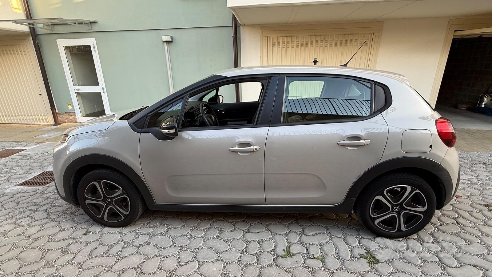 Citroën C3 1.2 PureTech Elle S&S 82 CV – MY18 - Auto In vendita a Pavia
