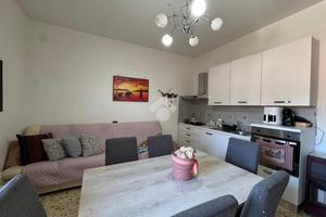 3 LOCALI A PIMONTE