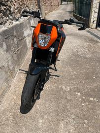 Duke 690 patente A2