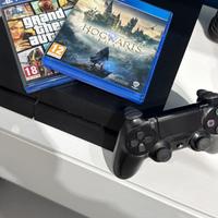 PlayStation 4 500gb piu 2 giochi