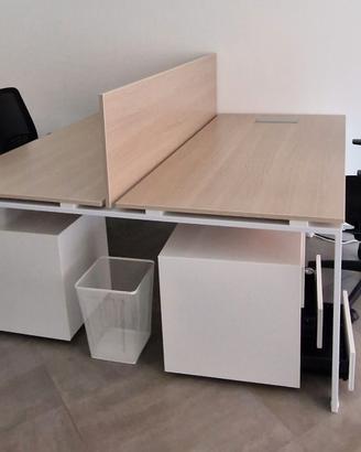 Doppia postazione ufficio 160x160 in rovere