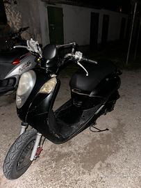 Sym mio 50