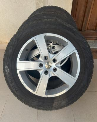 Cerchi momo 17” 5x114,3 + gomme invernali 225/60