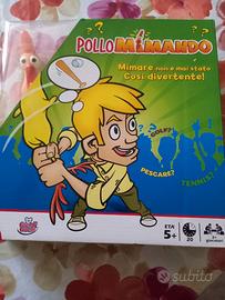 Gioco in scatola pollo mimando