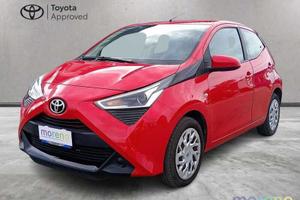 Toyota Aygo 1.0 72 CV x-play