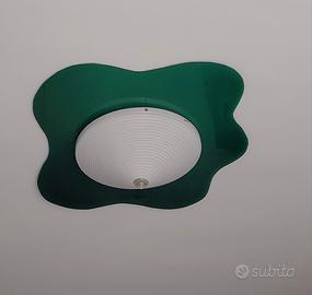 Plafoniera in plexiglass verde