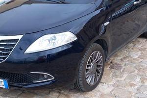 Lancia y platinum multijet 90 cv