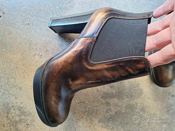 ankle boot Hogan in pellame spazzolato