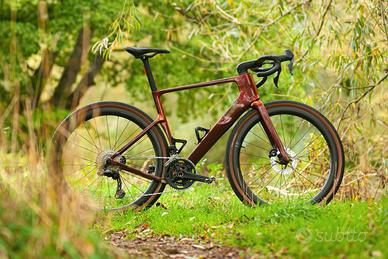 NUOVA 3T RACEMAX ITALIA 2 RAME GRX Di2 2x12 tg. L 