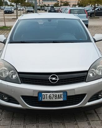 Opel Astra GTC 1.7cdti 110cv 16v  enjoy 6m