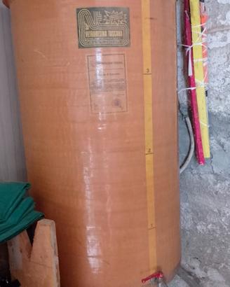 Botte vino in resina