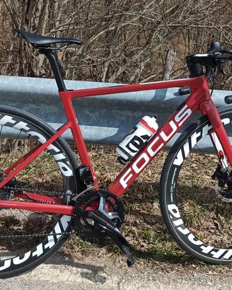 Focus IZALKO max full carbo disk Taglia 52  Fsa we