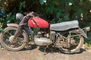 Moto Morini 125 Turismo Anni 50 – Conservata