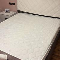 Letto contenitore con materasso matrimoniale