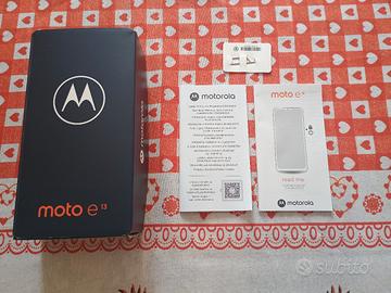 telefonino Motorola e 13