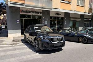 BMW X1 20d-Xdrive Msport-Hybrid 48V-Panorama-Ful